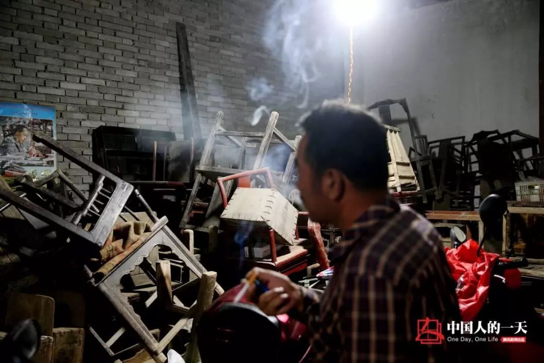 动画电影《愤怒的小鸟2》曝预告海报 新反派紫鸟现身惹麻烦【爱游戏（ayx）中国官方网站】